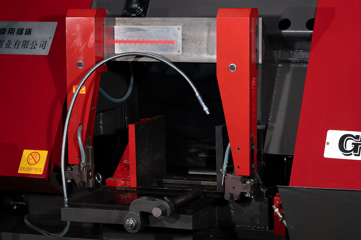 1727223884113494.jpg 鋸床