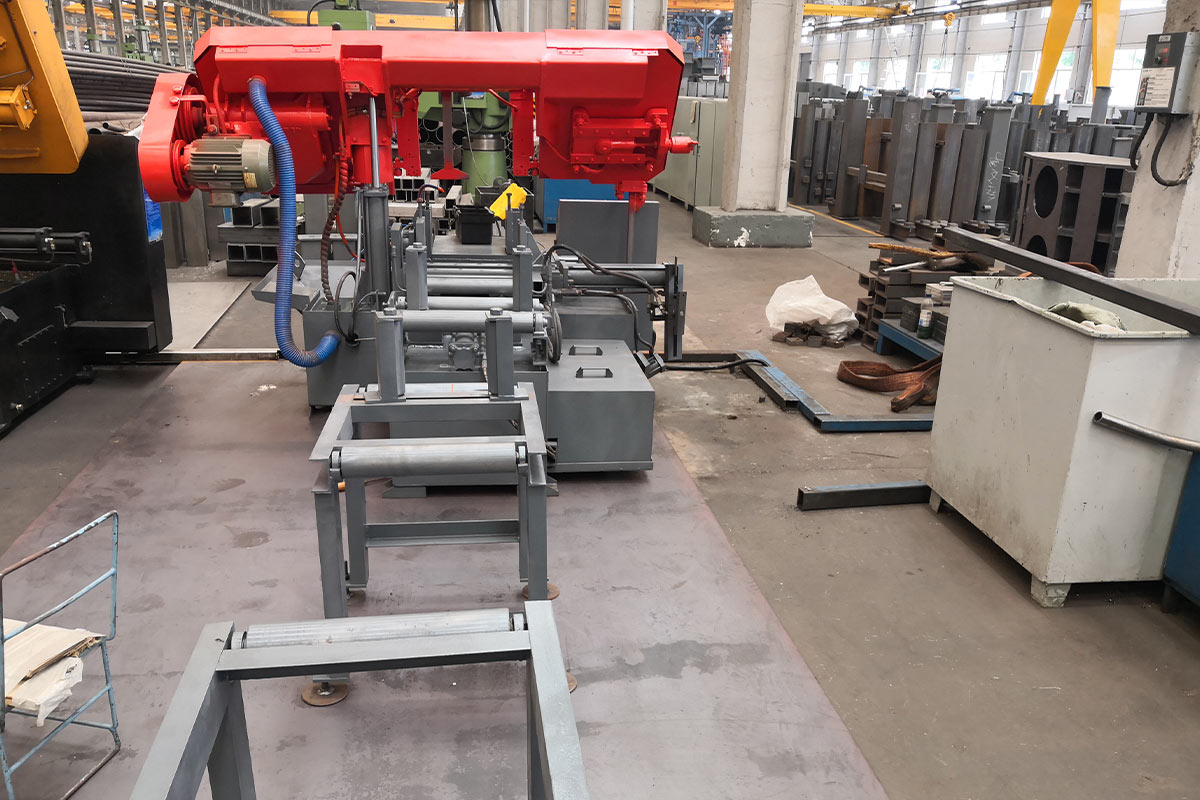 1734663140821105.jpg 帶鋸床